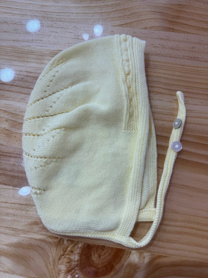 Capota color amarillo pastel - Imagen 2