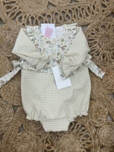 Pelele Vichy con baberola liberty - Imagen 5